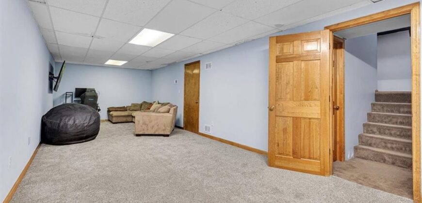 1708 Marble Drive, Kearney, MO 64060