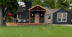 208 NW 83rd Street, Kansas City, MO 64118