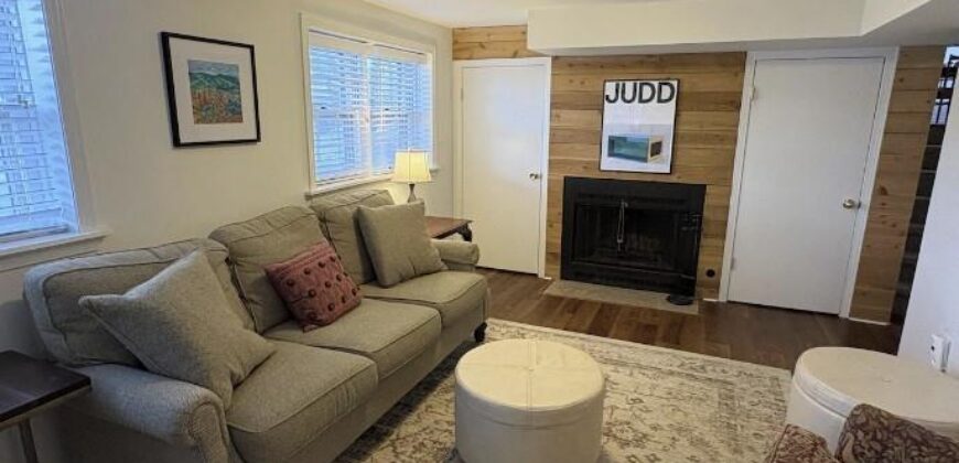 5015 N Kensington Avenue, Kansas City, MO 64119