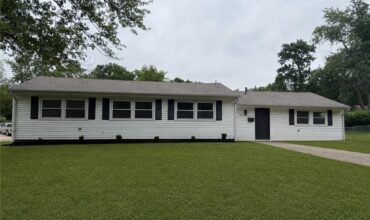 907 NE 61st Street, Kansas City, MO 64118