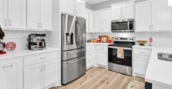 703 Ridge Drive, Smithville, MO 64089