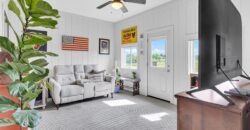 703 Ridge Drive, Smithville, MO 64089