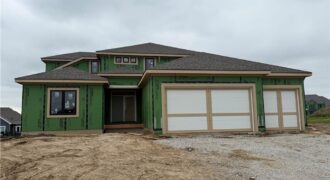 2813 NE 102nd Street, Kansas City, MO 64155