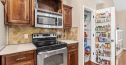9704 N Donnelly Avenue, Kansas City, MO 64157