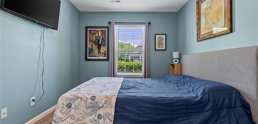9704 N Donnelly Avenue, Kansas City, MO 64157
