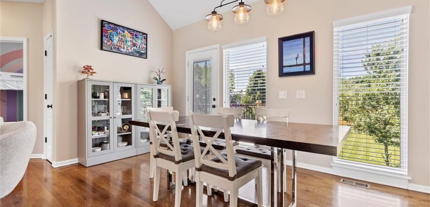9704 N Donnelly Avenue, Kansas City, MO 64157