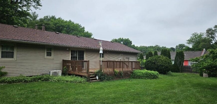 7101 Fulton Road, Pleasant Valley, MO 64068