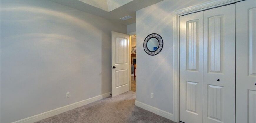 13305 N Copper Ridge Drive, Platte City, MO 64079