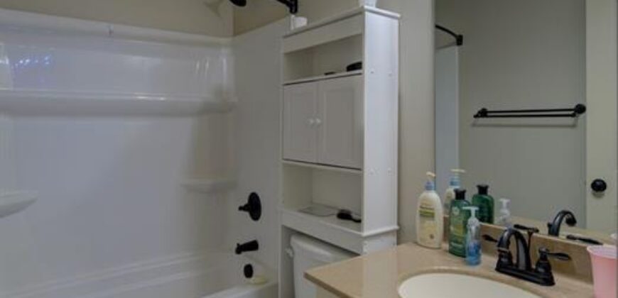 13305 N Copper Ridge Drive, Platte City, MO 64079