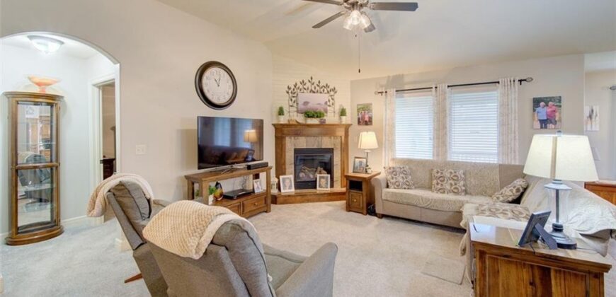 13305 N Copper Ridge Drive, Platte City, MO 64079
