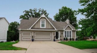 5823 N Mayview Avenue, Kansas City, MO 64151