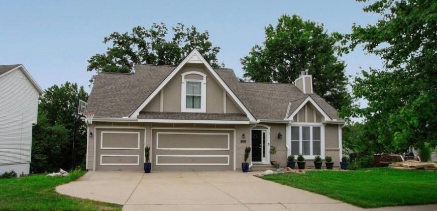5823 N Mayview Avenue, Kansas City, MO 64151