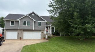 15215 TERRA PULCHRA Drive, Smithville, MO 64089