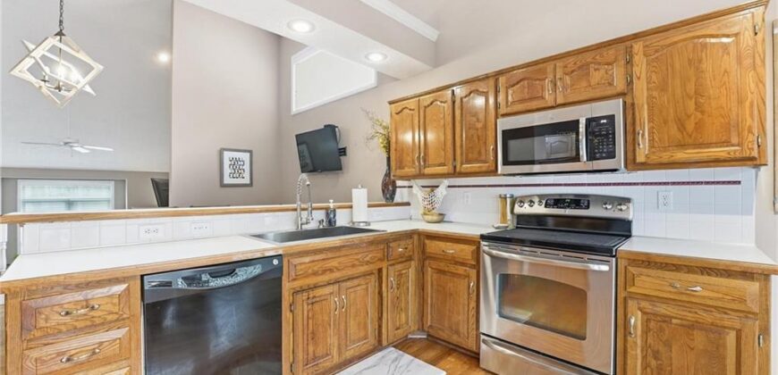 7412 NW 85th Terrace, Kansas City, MO 64153