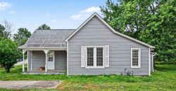 308 S Bridge Street, Smithville, MO 64089