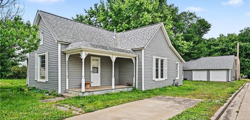 308 S Bridge Street, Smithville, MO 64089