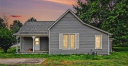 308 S Bridge Street, Smithville, MO 64089