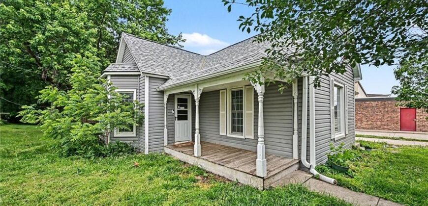 308 S Bridge Street, Smithville, MO 64089
