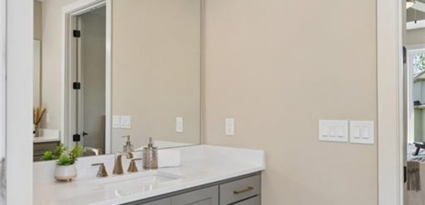 2728 NE 91st Place, Kansas City, MO 64156