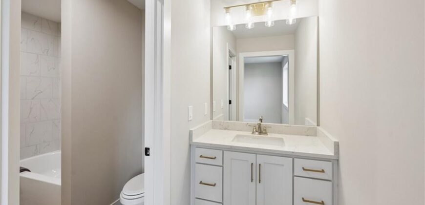 2728 NE 91st Place, Kansas City, MO 64156
