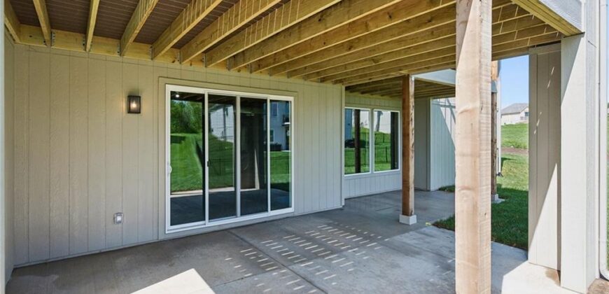 2728 NE 91st Place, Kansas City, MO 64156