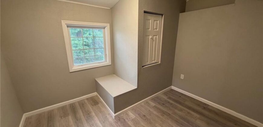 3813 NE 42nd Terrace, Kansas City, MO 64117