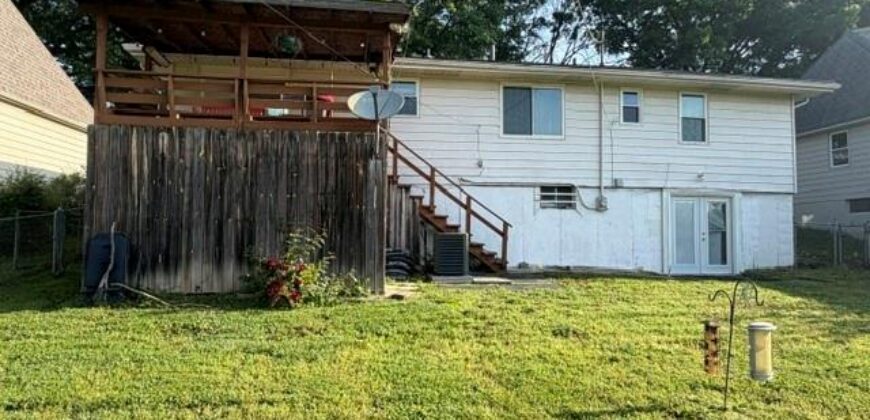 8409 NE 56th Street, Kansas City, MO 64119