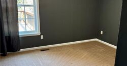 414 Donegal Drive, Smithville, MO 64089