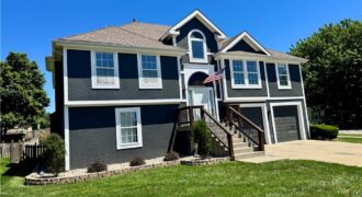 414 Donegal Drive, Smithville, MO 64089