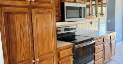 414 Donegal Drive, Smithville, MO 64089