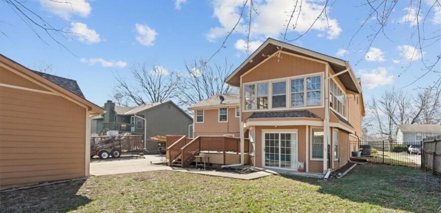 22 NW 101ST Place, Kansas City, MO 64155