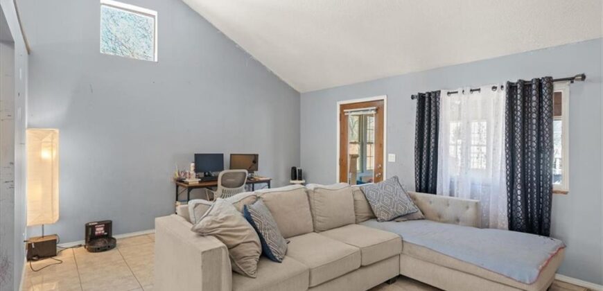 22 NW 101ST Place, Kansas City, MO 64155