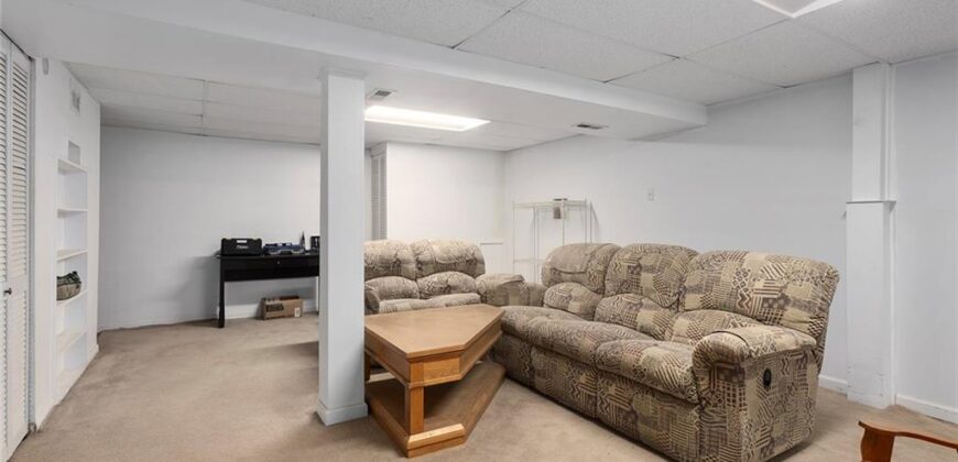801 NE 113th Street, Kansas City, MO 64155