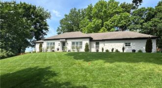 850 NW Valley Lane, Riverside, MO 64150