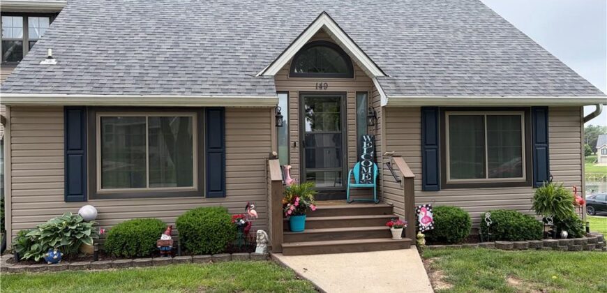 149 Stonebridge Lane, Smithville, MO 64089