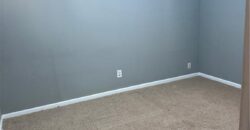1325 NE Marvin Court, Kansas City, MO 64118