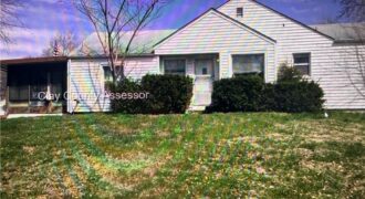 1325 NE Marvin Court, Kansas City, MO 64118