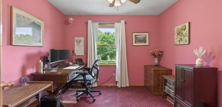 9803 NW 85th Terrace, Kansas City, MO 64153