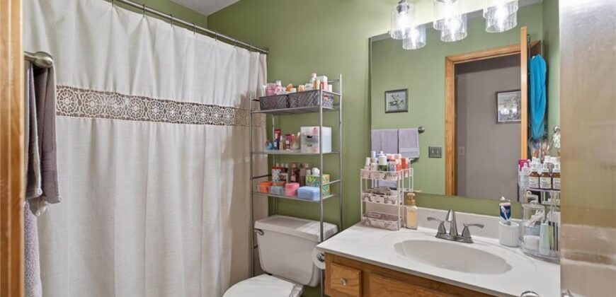 9803 NW 85th Terrace, Kansas City, MO 64153