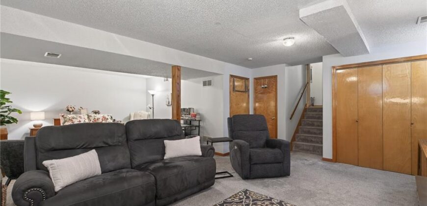 9803 NW 85th Terrace, Kansas City, MO 64153