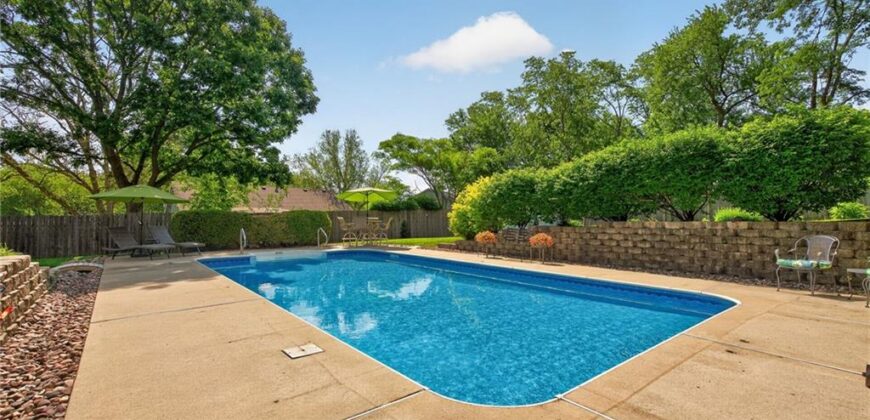 9803 NW 85th Terrace, Kansas City, MO 64153
