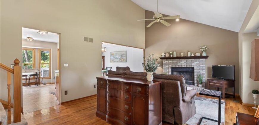 9803 NW 85th Terrace, Kansas City, MO 64153