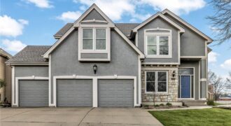 1327 Huntington Drive, Liberty, MO 64068