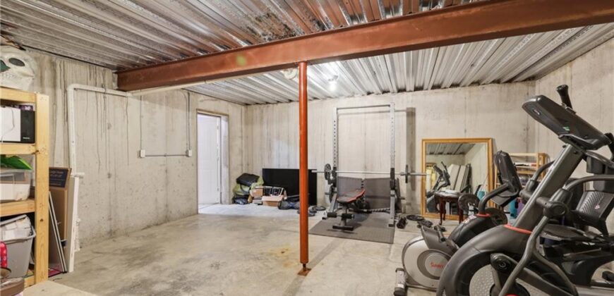 7361 N Congress Avenue, Kansas City, MO 64152