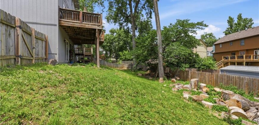 7361 N Congress Avenue, Kansas City, MO 64152