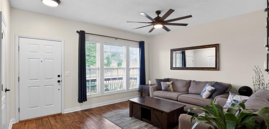 4728 NW 92 Street, Kansas City, MO 64154