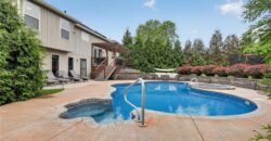 4728 NW 92 Street, Kansas City, MO 64154
