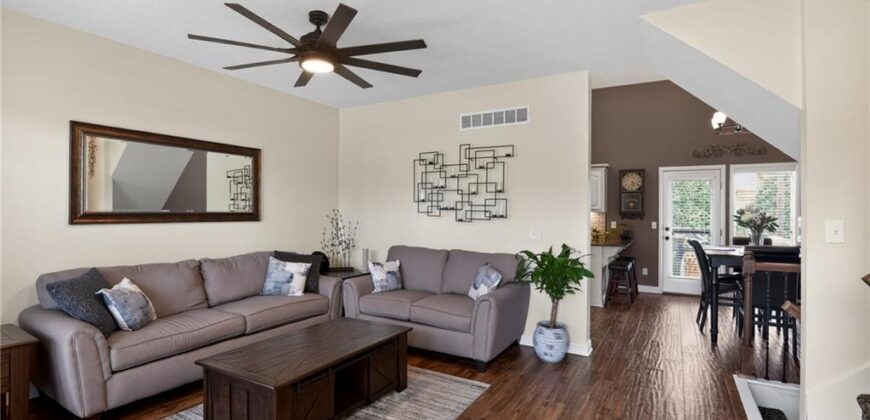 4728 NW 92 Street, Kansas City, MO 64154