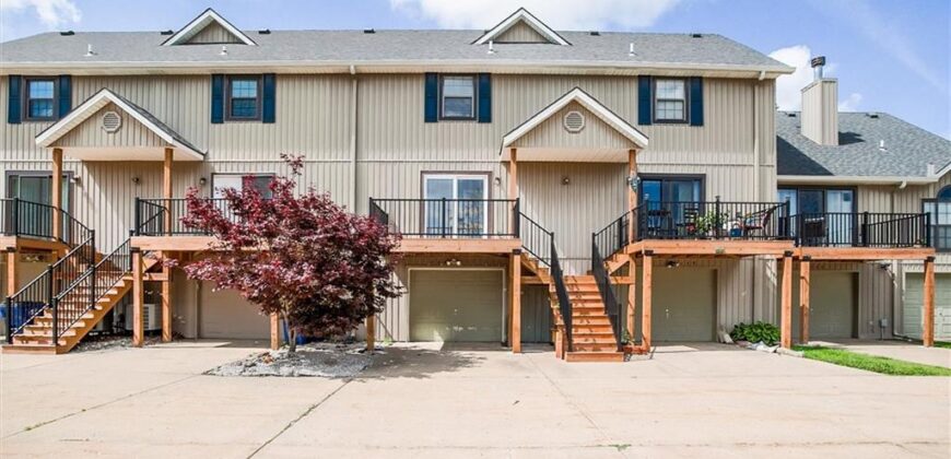 140 Stonebridge Lane, Smithville, MO 64089