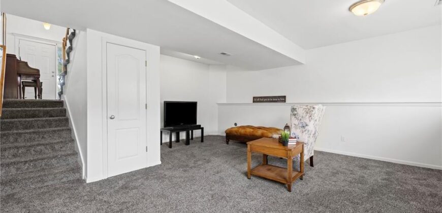 10908 N Donnelly Court, Kansas City, MO 64157